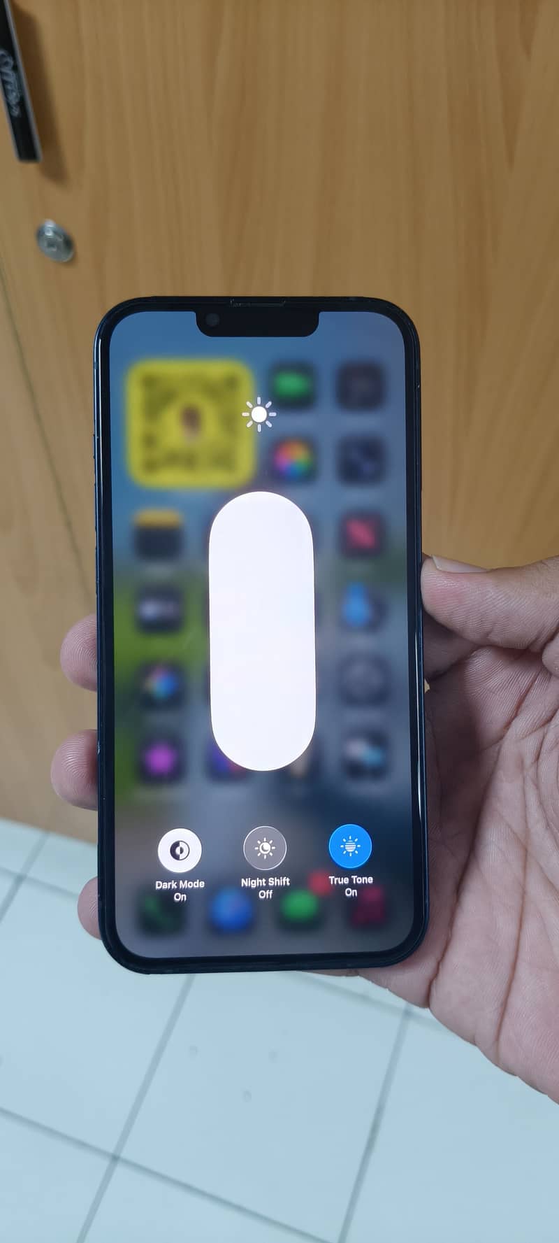 Apple iPhone 13 1