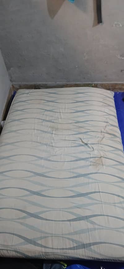 Double Foam Mattress – Urgent Sale