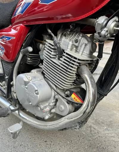 Suzuki GS. like a new