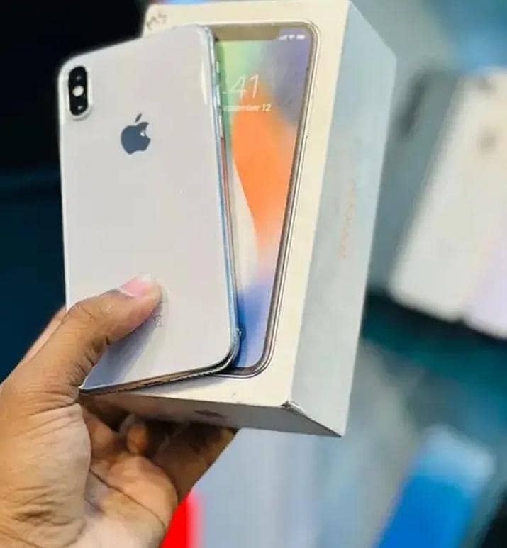 Apple iPhone X 3