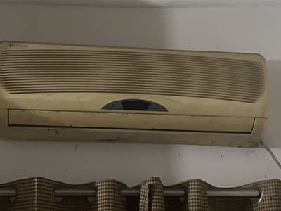 Ac available for sale in good condition