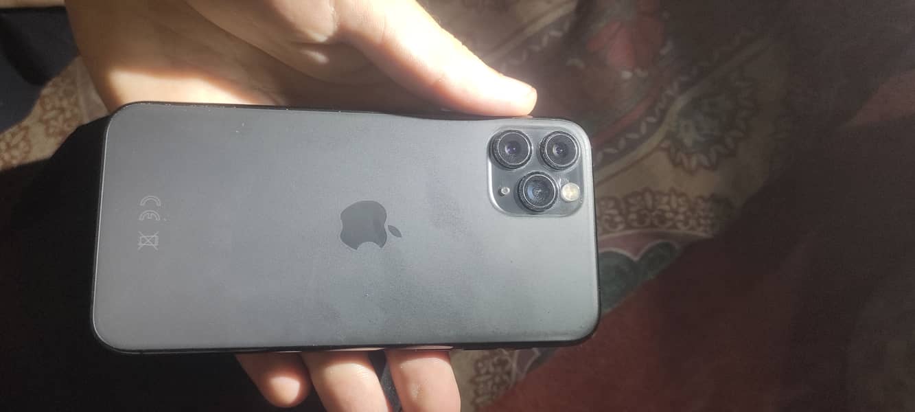 Apple iPhone 11 Pro 0