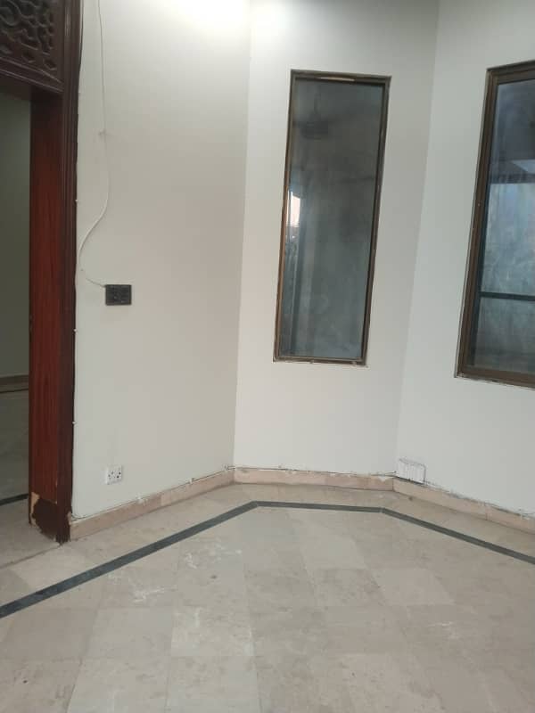 E11 VIP upper portion 2bed 1