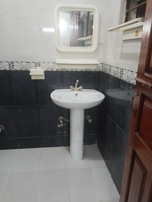 E11 VIP upper portion 2bed 7