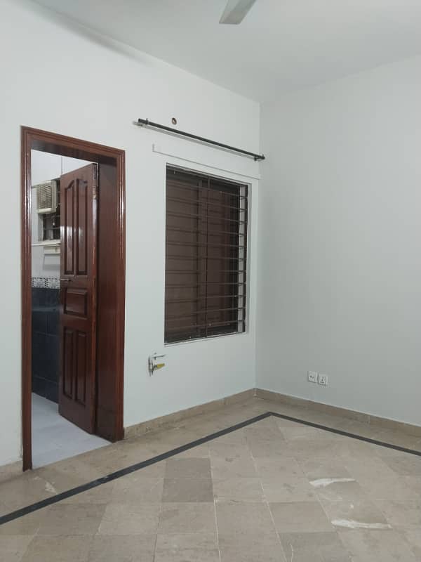 E11 VIP upper portion 2bed 8