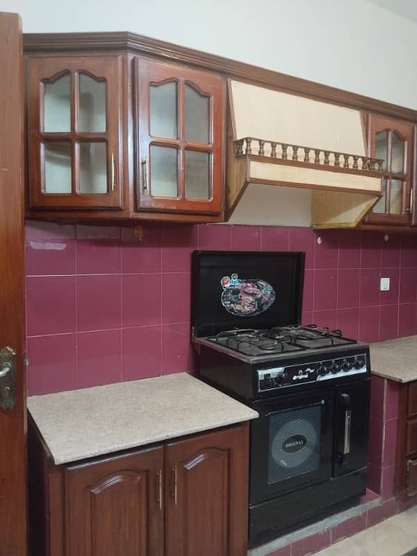 E11 VIP upper portion 2bed 12