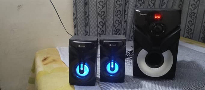 Wireless Multimedia Speaker 