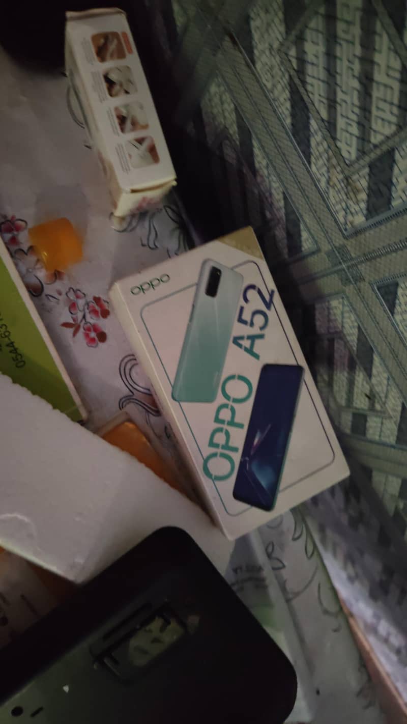 OPPO A52 10