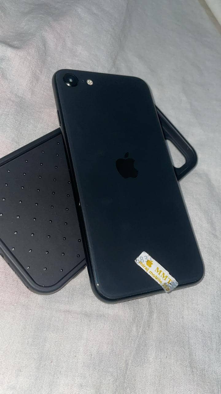 Apple iPhone SE 3