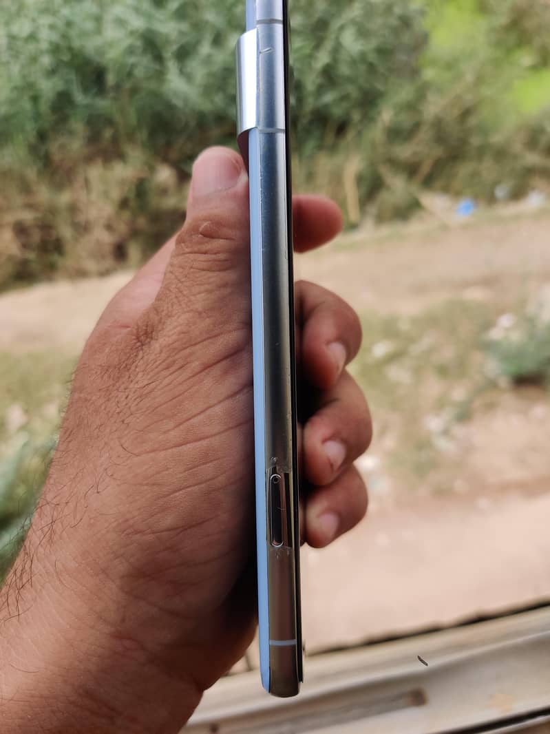 Google Pixel 8 Pro 7