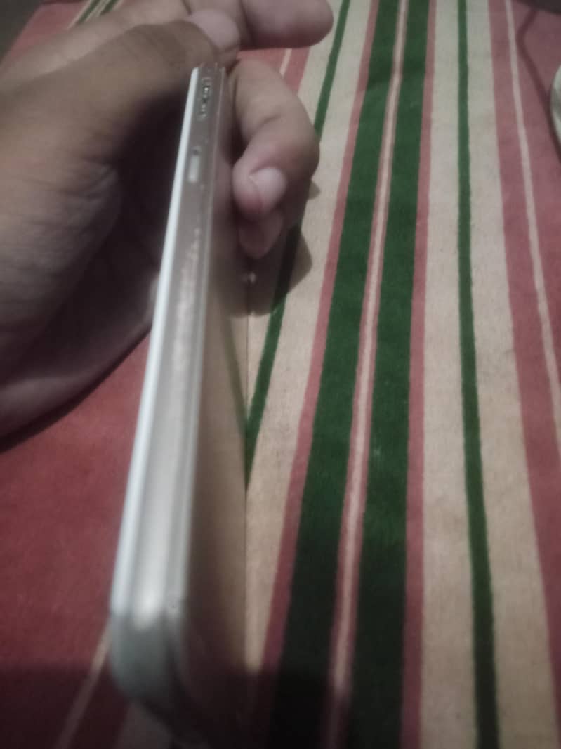 OPPO A37 1