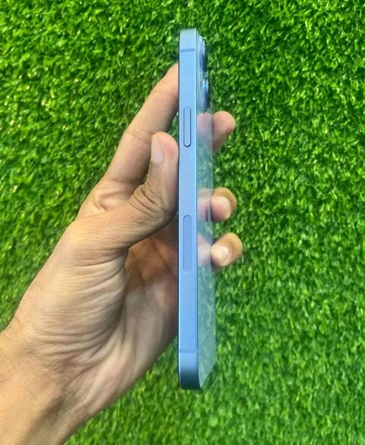 Apple iPhone 14 plus 4