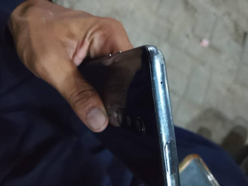 One Plus 7 Pro 3