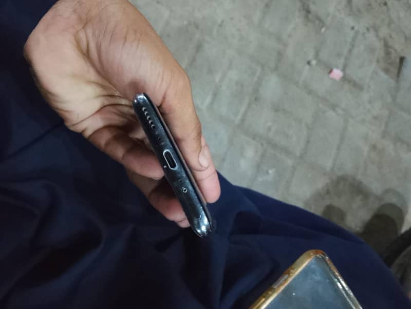 One Plus 7 Pro 4