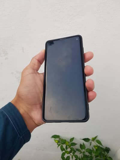 Samsung S10