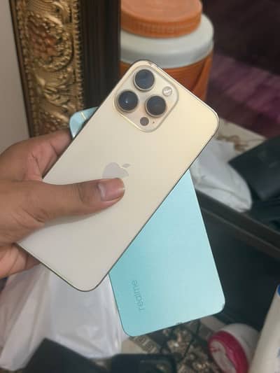 Apple iPhone 14 Pro Max MDM)( sath realme ka PTA be mila ga