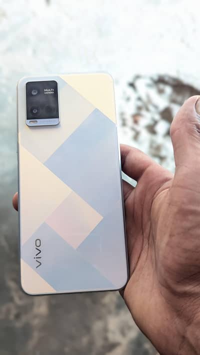 Vivo Y21