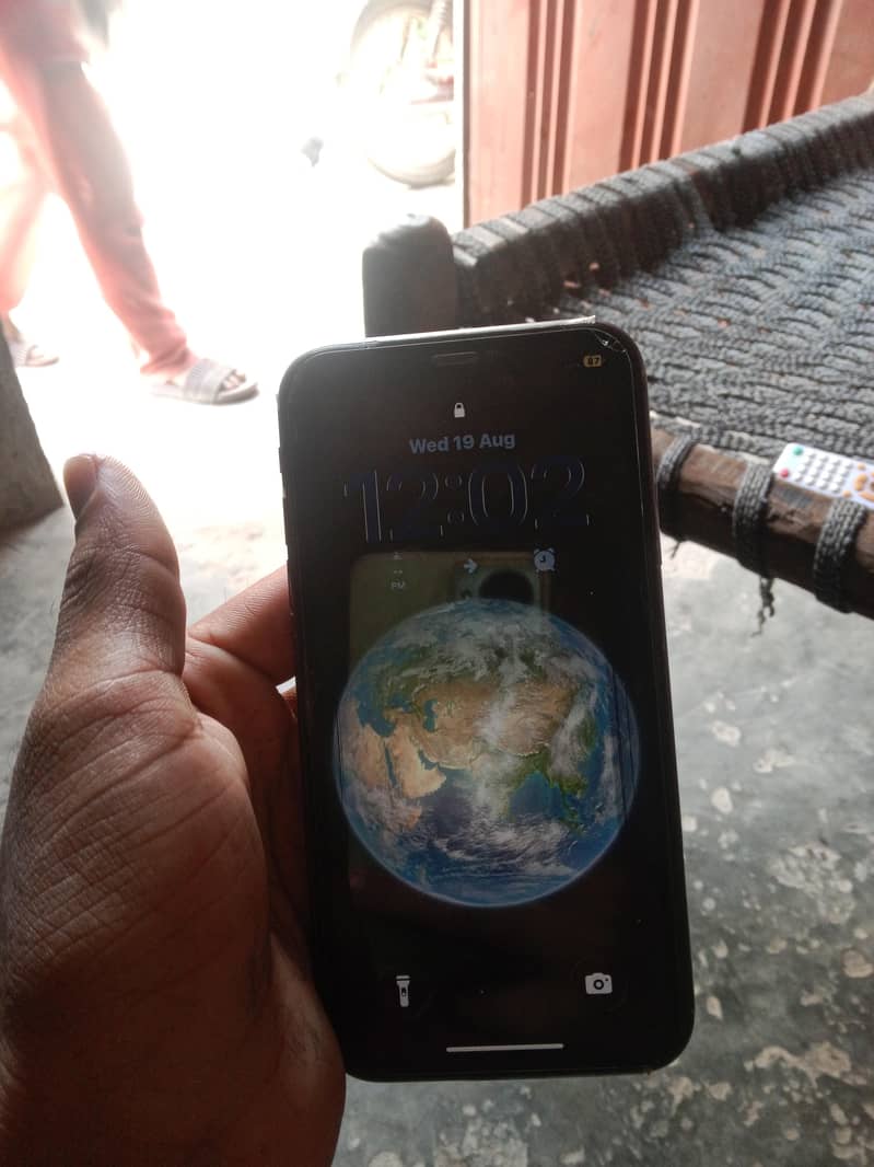 Apple iPhone 11 1