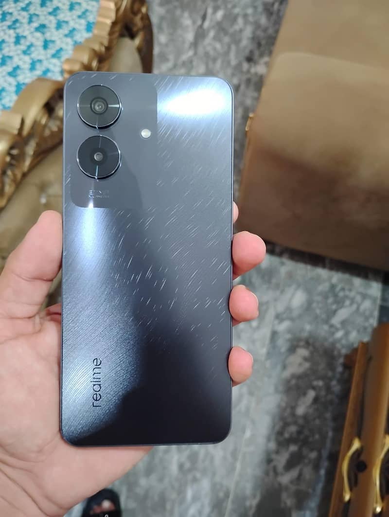 Realme Note 60 4