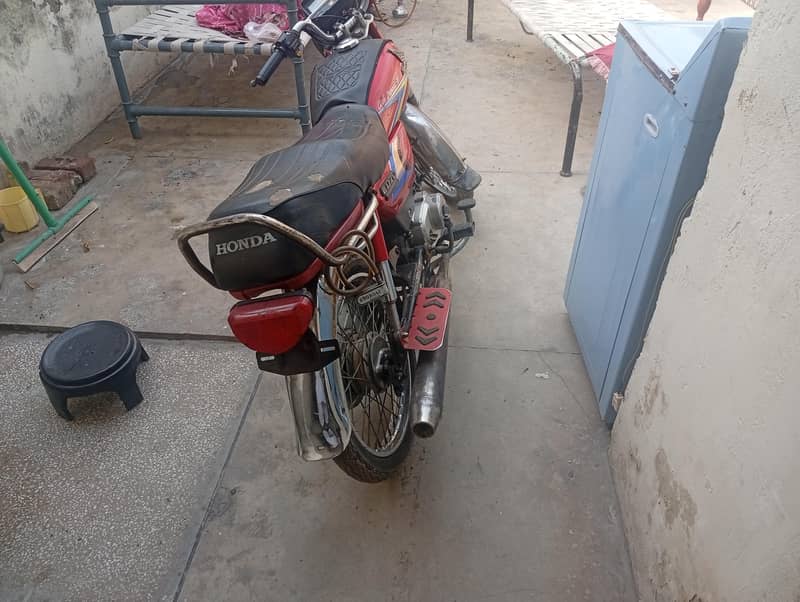 2011 model cd70 1
