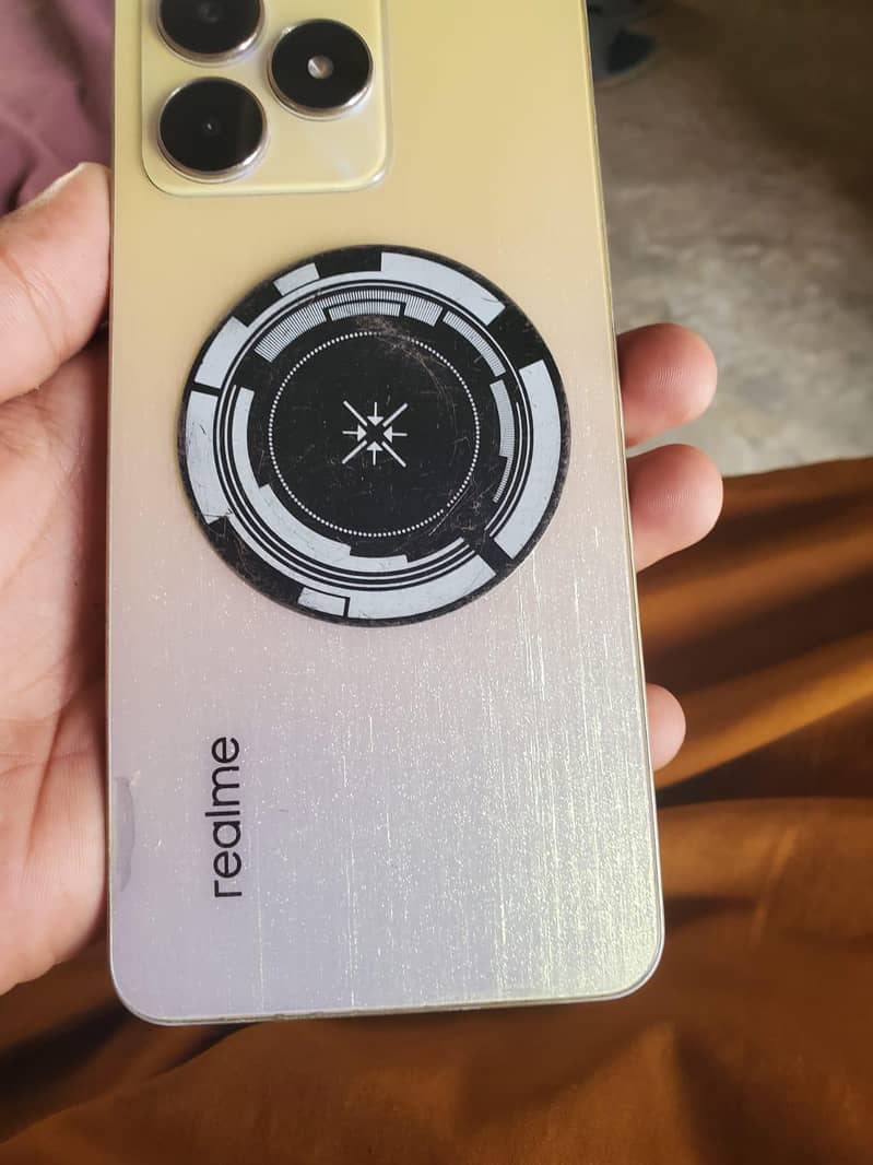 Realme C53 1