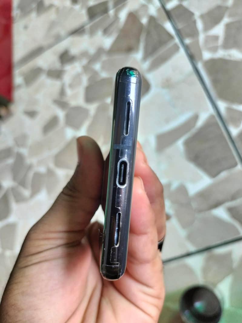 Google Pixel 7 Pro 6