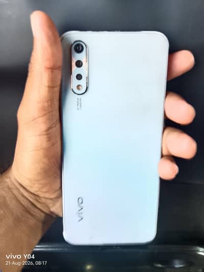 Vivo S1