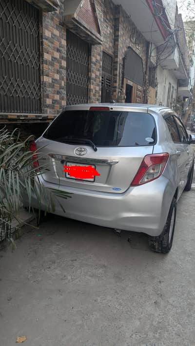 Toyota Corolla Altis 2011