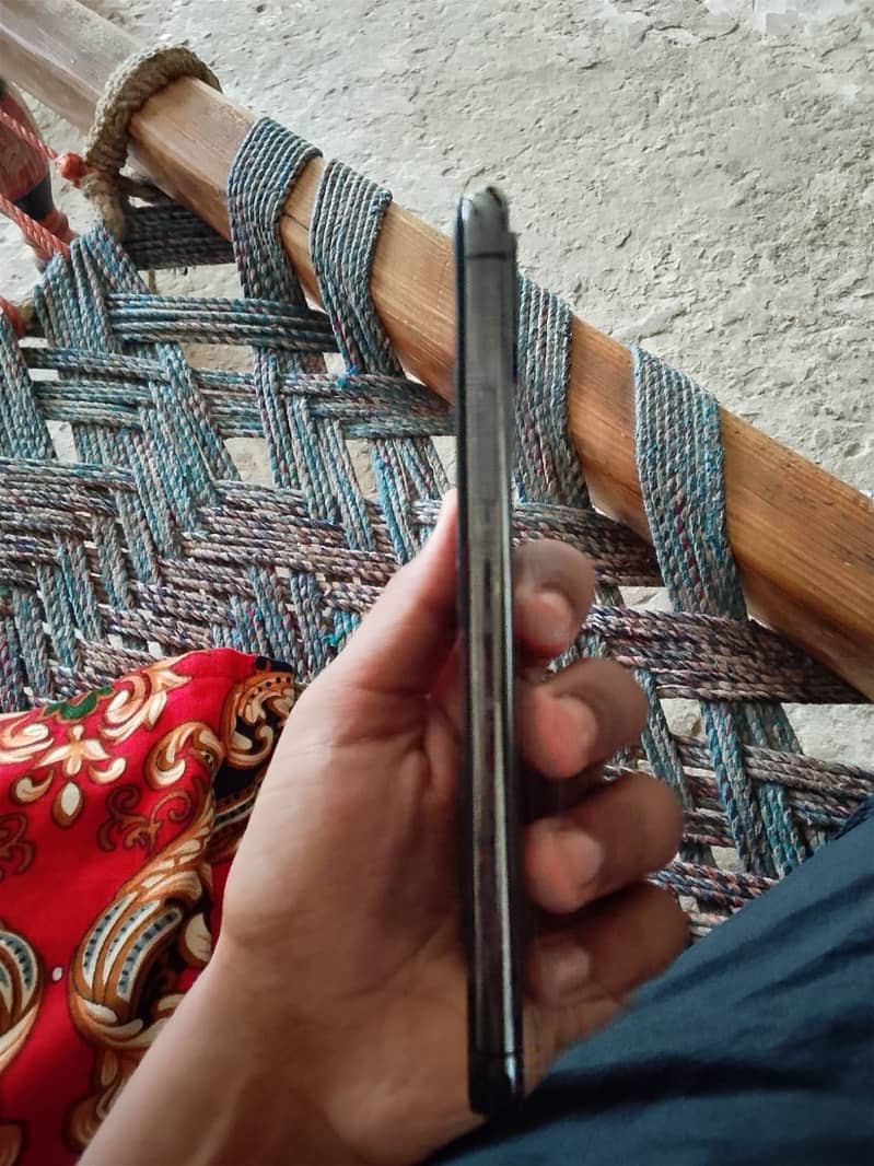 Apple iPhone X 2