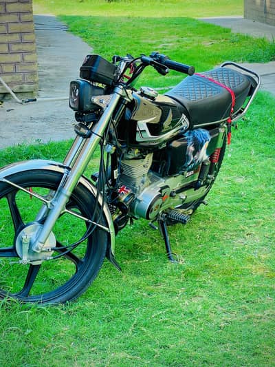 CG125