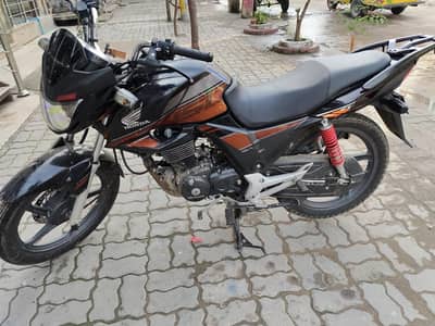 Honda CB 150F 2022