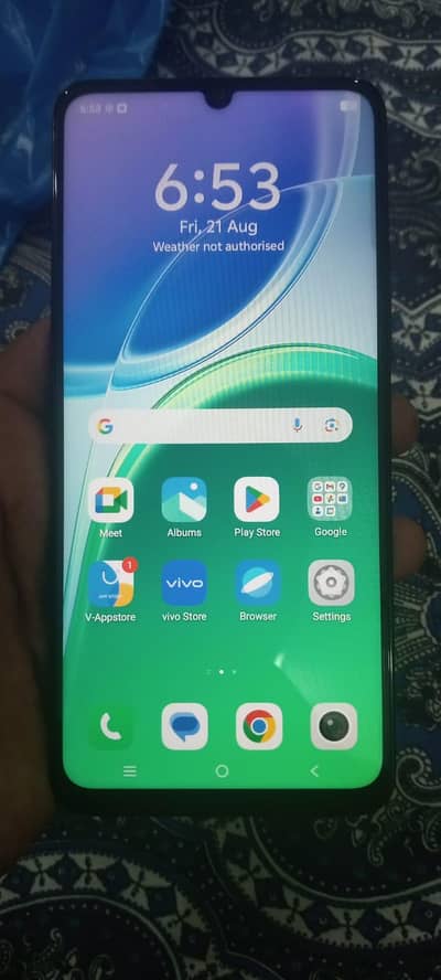 VIVO Y 11 D ,. . . . 6 GB / 128 GB