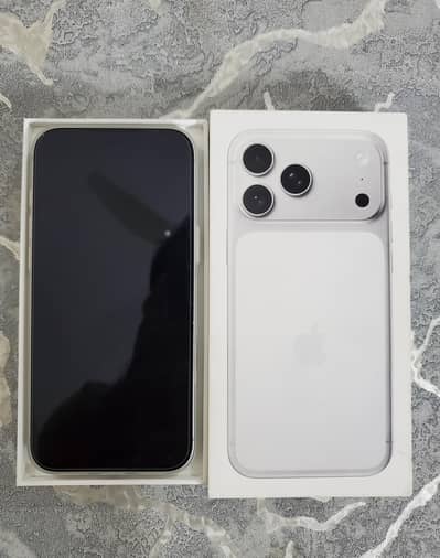 Iphone 17 Pro Max 256 Silver |100% battery health |Non PTA | 53 C. C.