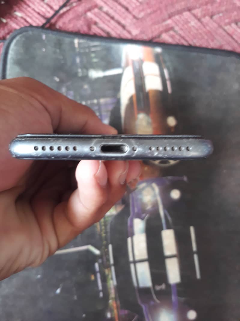 Apple iPhone 8 2