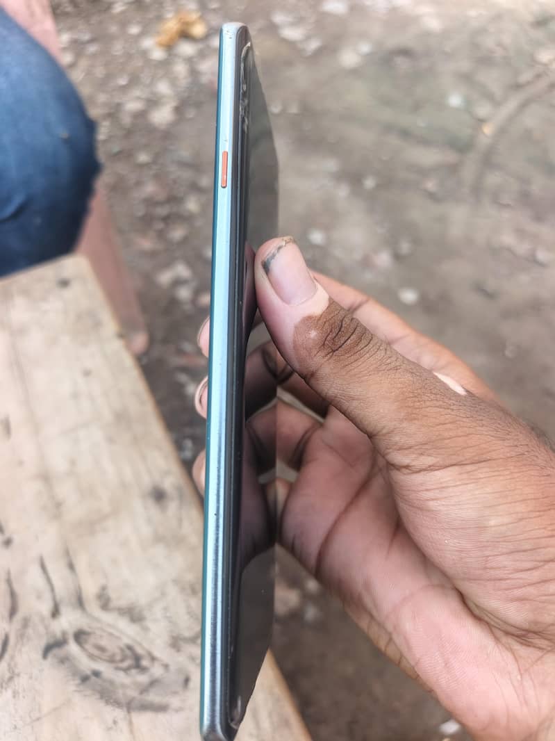Tecno CAMON 40 Pro 3