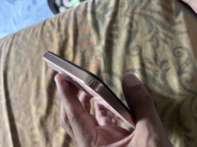 Vivo Y28