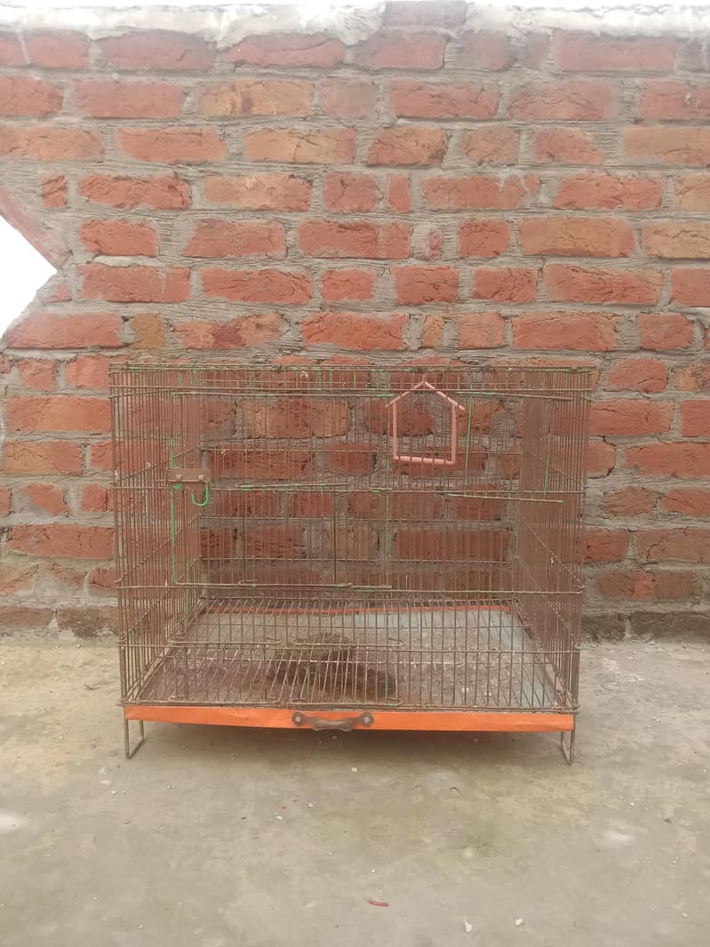 2 Second hand cages 1