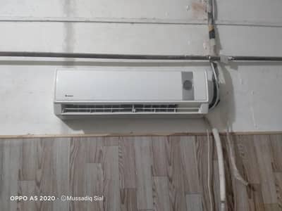 Gree 1 ton ac