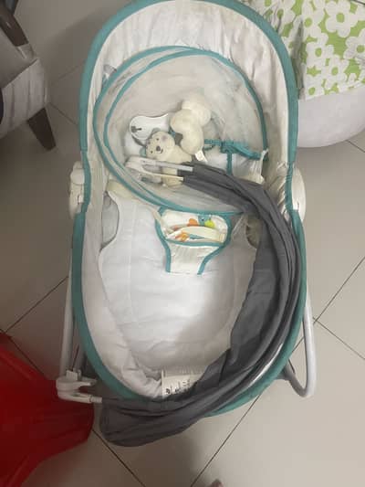 Mastela 5 in 1 rocker