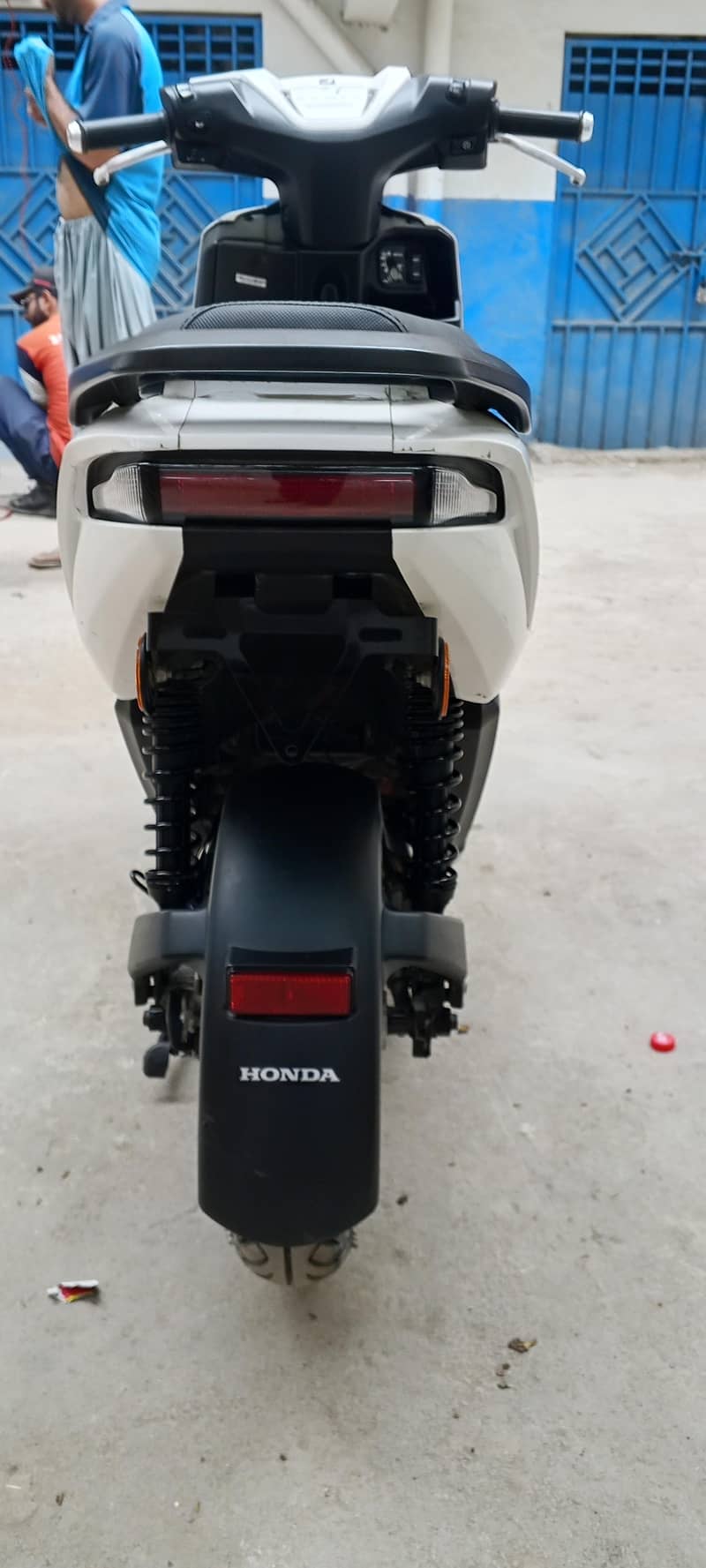 HONDA ICON-E 1