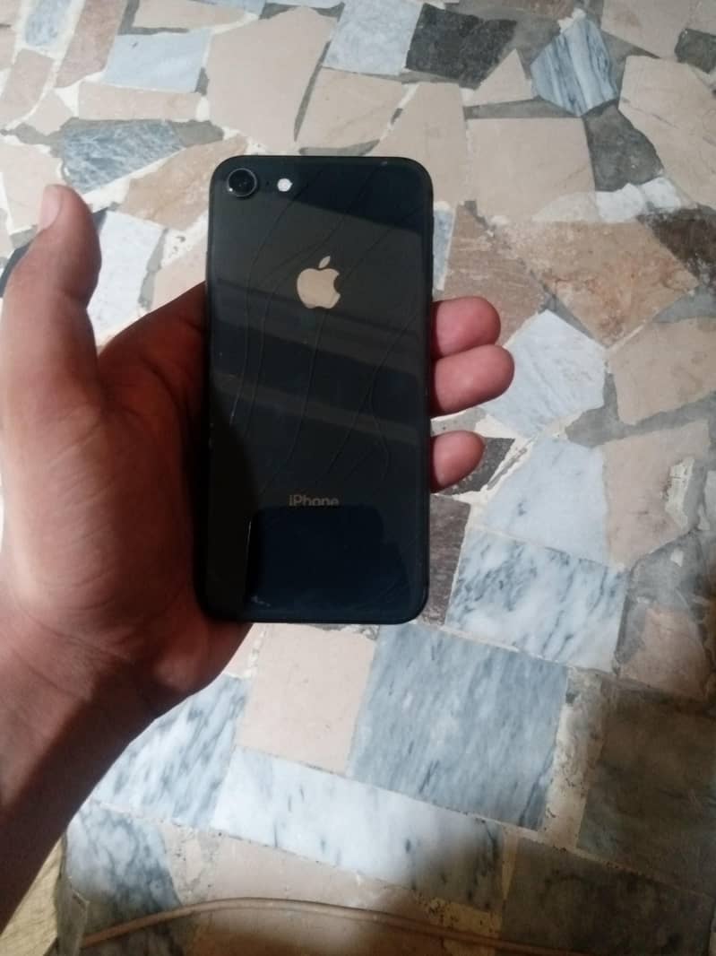 Apple iPhone 8 2
