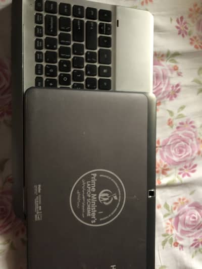 Haier Y11B Touch laptop