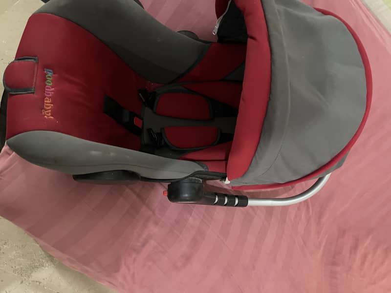 Carry cot 3