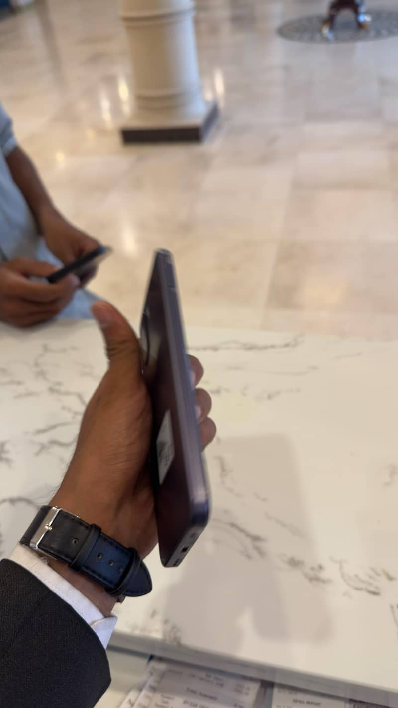 OPPO A6k 4