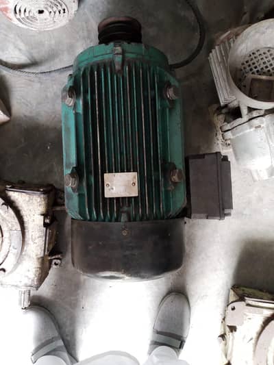 Brooks Electric Motor 8.5 kW, 700 rpm 8.5 k 700 rpm 8.5 kW 70