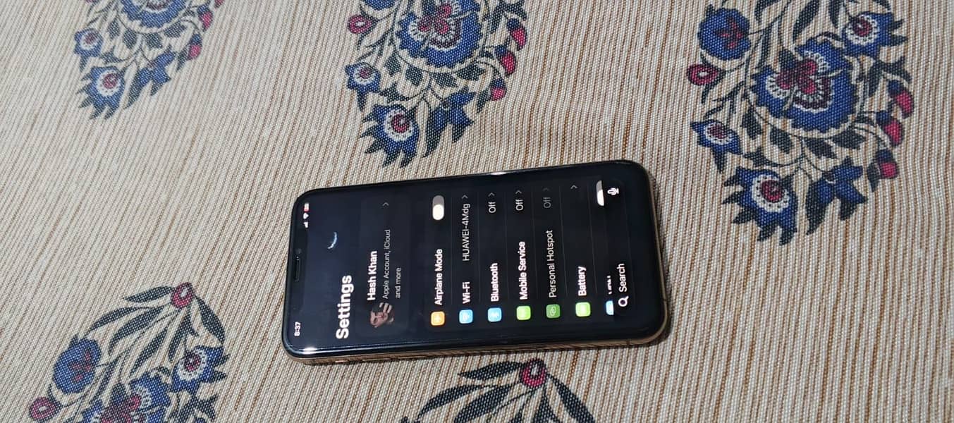 Apple iPhone 11 Pro 1