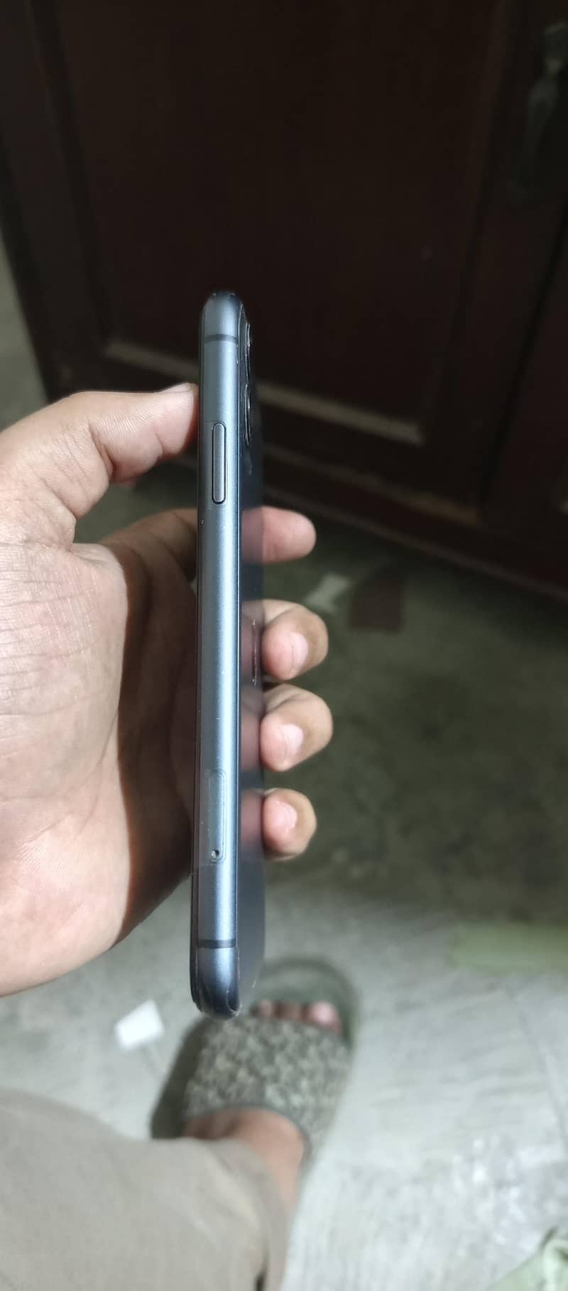Apple iPhone 11 4