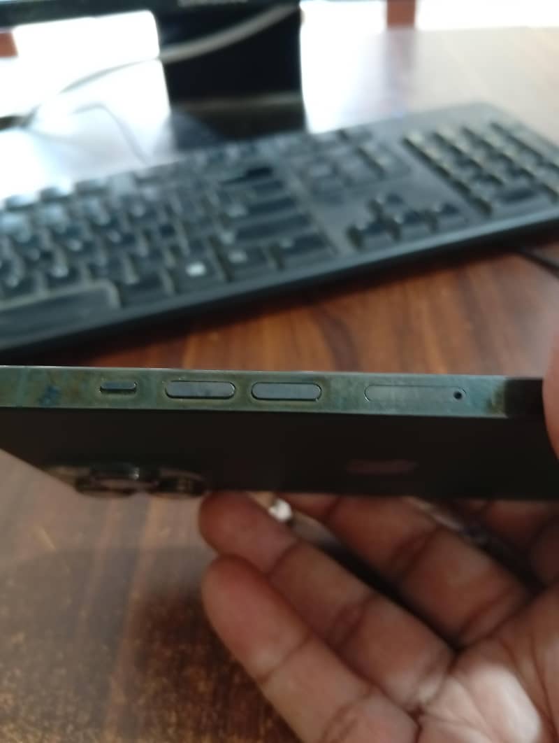 Apple iPhone 13 Pro Max 16