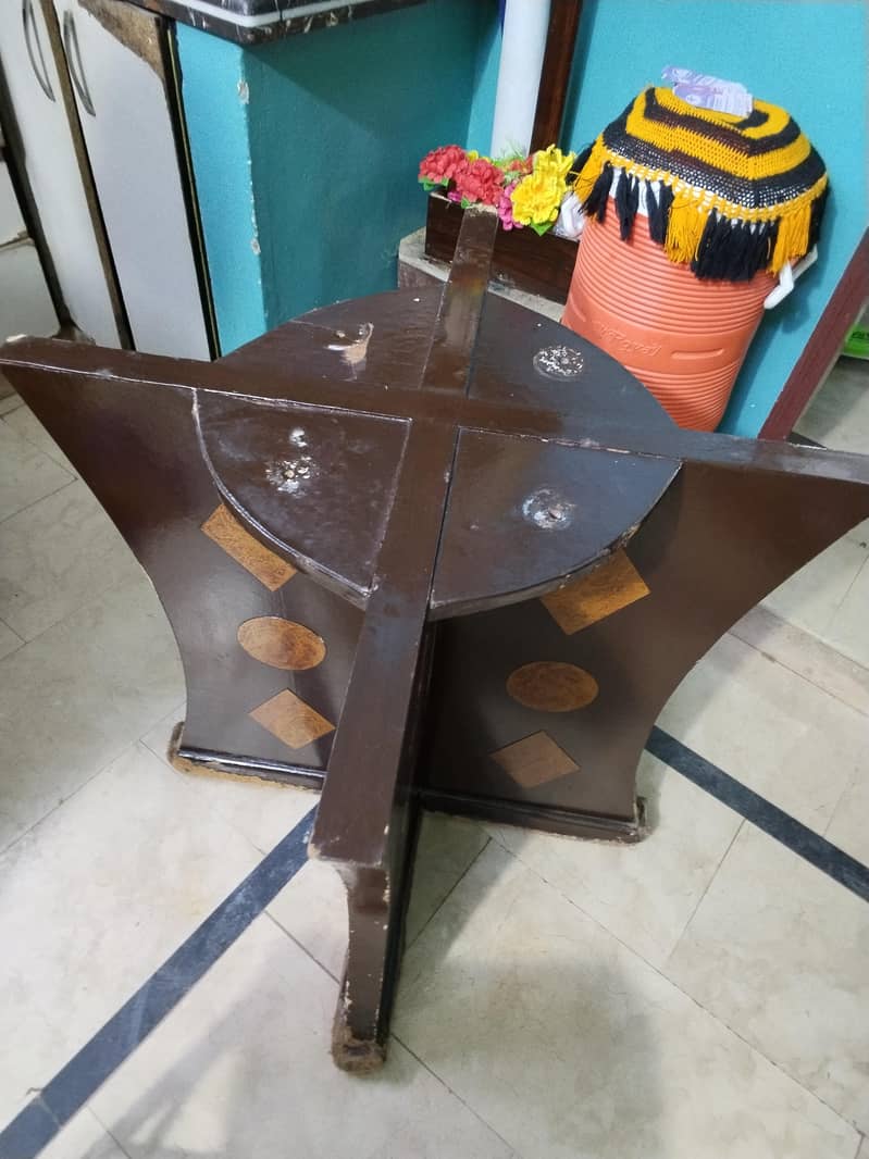 Dining table with 4 chairs 1