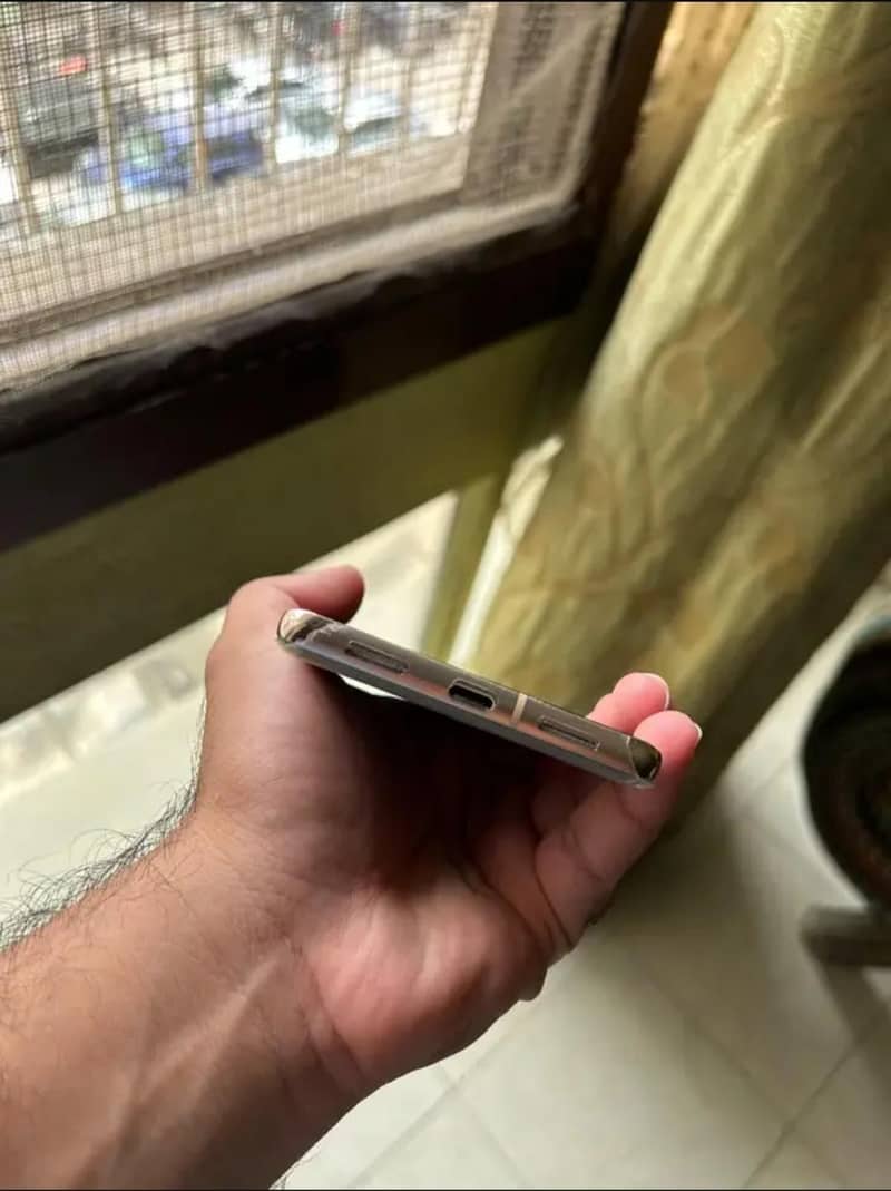 Google Pixel 7 Pro 4